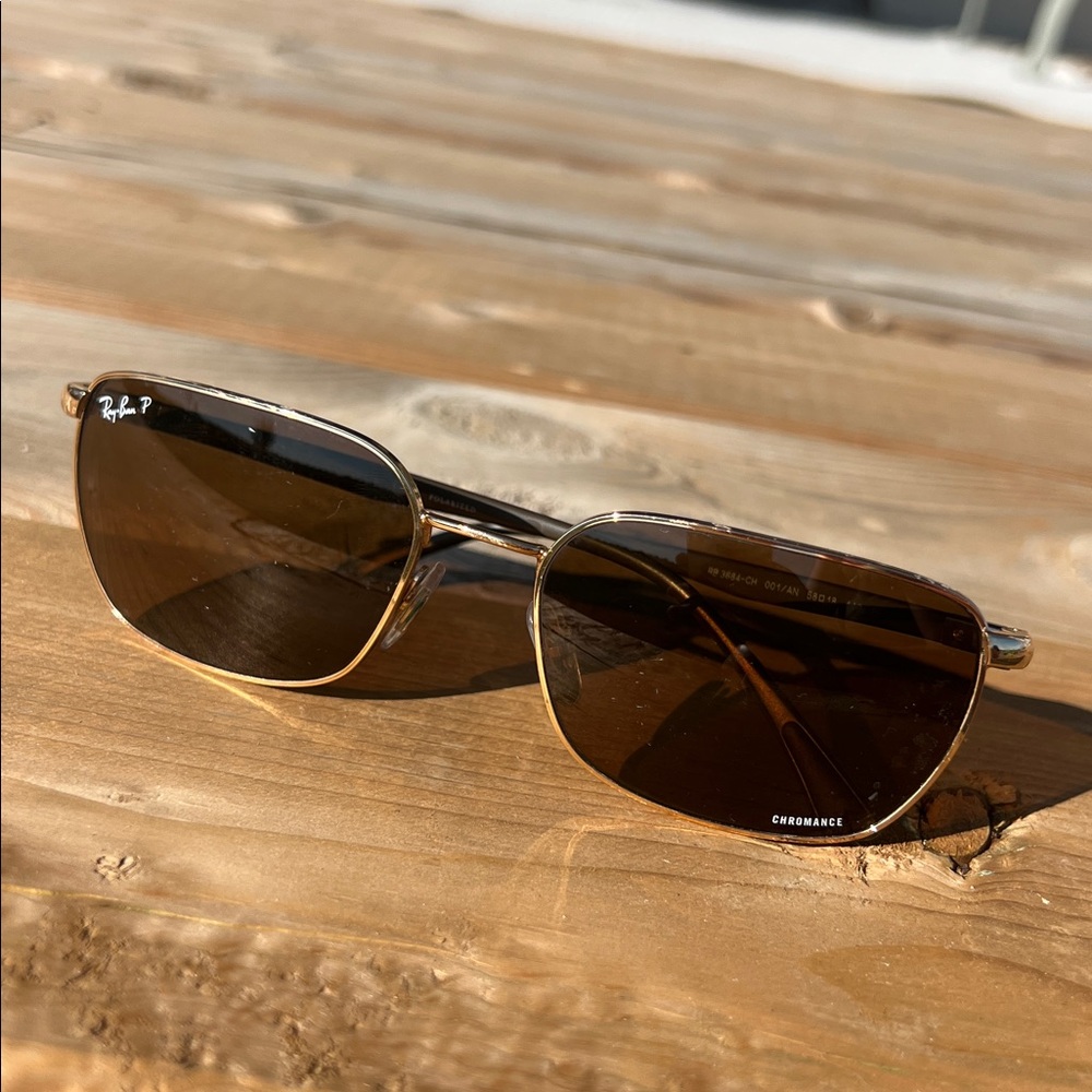 Ray-Ban Classic Gold Frame Sunglasses